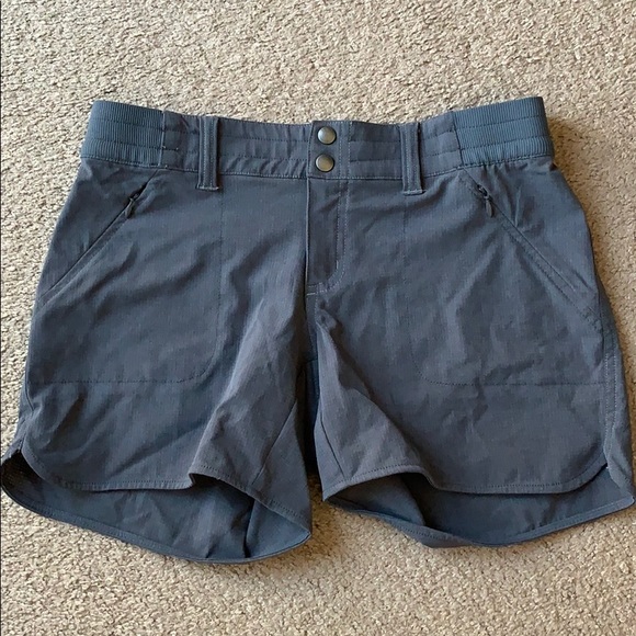 Kuhl Pants - Kuhl Strattus women’s shorts sz 4 gray